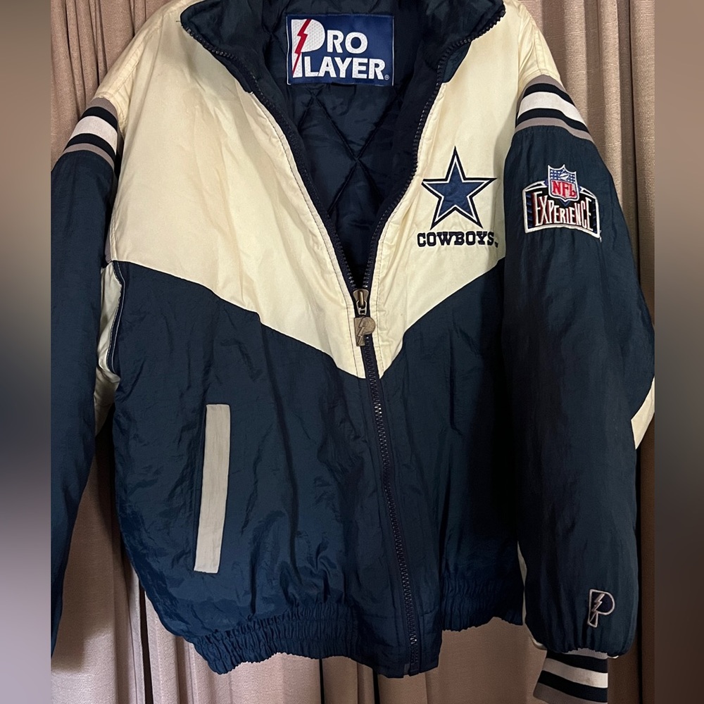 Cowboys puffer jacket